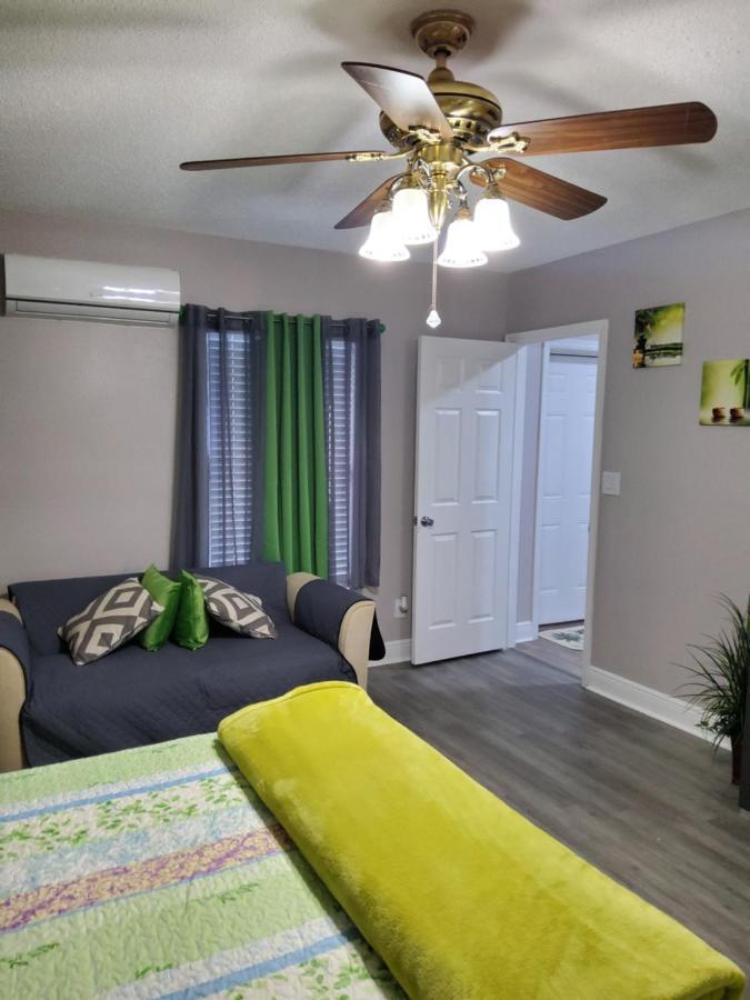 Beautiful Apartment Close To Everything 坦帕 外观 照片