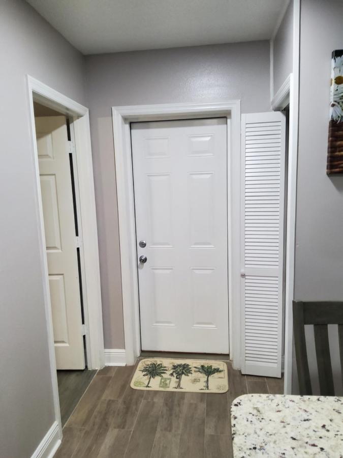 Beautiful Apartment Close To Everything 坦帕 外观 照片