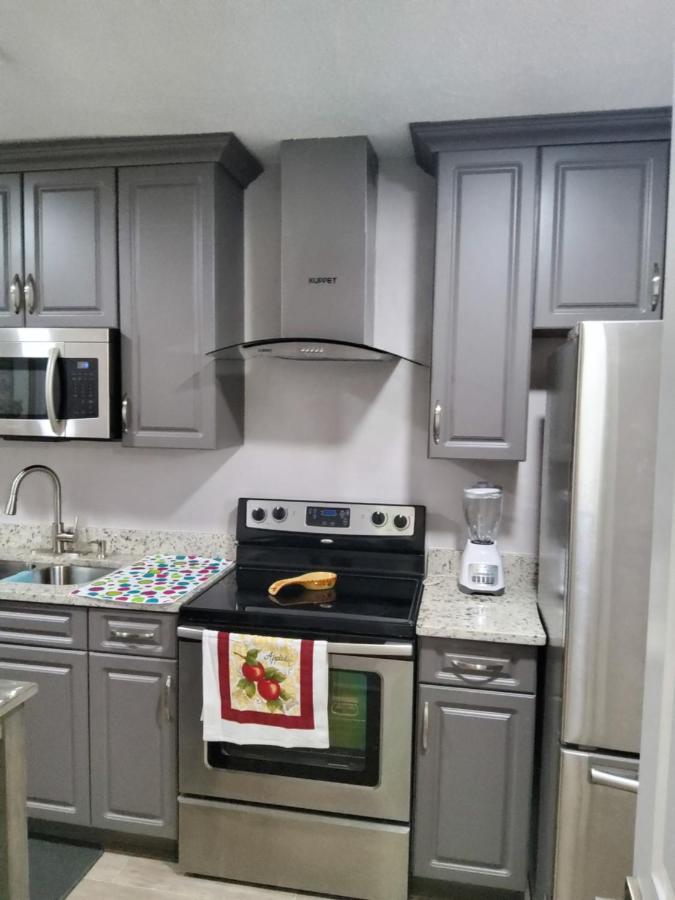 Beautiful Apartment Close To Everything 坦帕 外观 照片